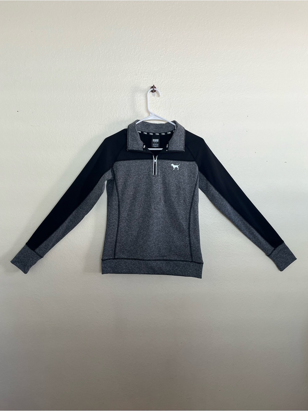Victoria’s Secret PINK Performance Lifestyle Half-zip Pullover Gray Black Small